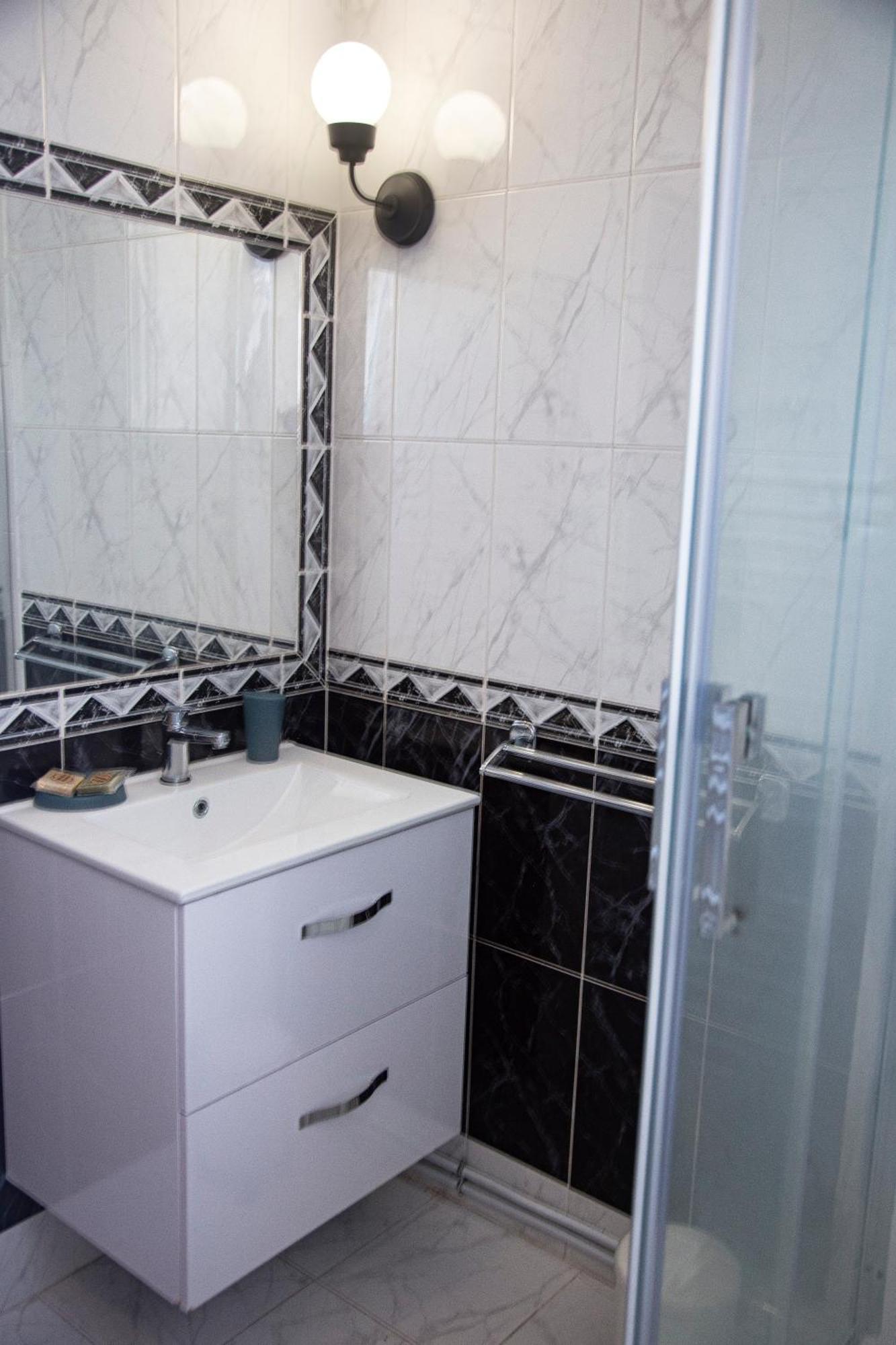 Grand T1 Proche Promenade Des Appartement *
